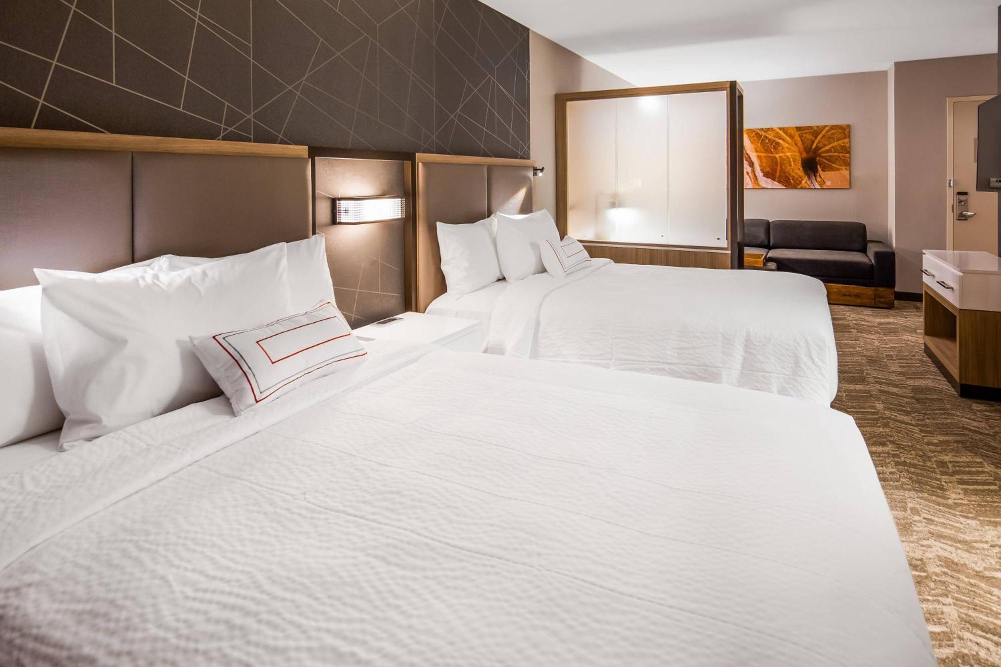 Springhill Suites By Marriott Чемберсберг Экстерьер фото